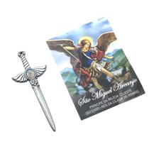Pingente Espada de São Miguel Prata Velha Resinado com Folheto Pingente Espada de São Miguel Prata Velha Resinado com Folheto