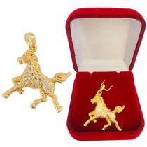 Pingente Feminino Cavalo Peão Country Semijoia Banhado a Ouro 18k Pingente Feminino Cavalo Peão Country Semijoia Banhado a Ouro 18k