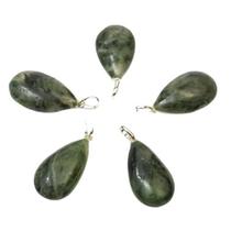 Pingente Gota de Pedra Epidoto Natural com Pino em Prata 950 - Atacado