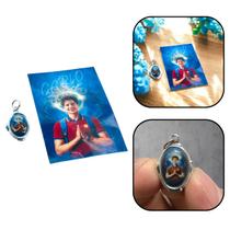 Pingente Medalha Carlo Acutis Prateada com Folheto de Oração