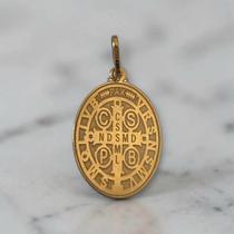 Pingente Medalha Cruz de São Bento Ouro 18k750 Rosangela Lima Joias Pingente Medalha Cruz de São Bento Ouro 18k750 Rosangela Lima Joias