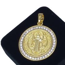 Pingente Medalha São Bento Cravejado Zirconias Banho De Ouro 18k 4726 - Très Chic Joias