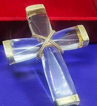 Pingente Ouro 18 Kilates 51 x 37 mm Peso 11.95 Gramas Pingente Ouro 18 Kilates 51 x 37 mm Peso 11.95 Gramas