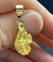 Pingente Ouro 999.99 Argola de ouro 18 Kilates 4 gramas Pingente Ouro 999.99 Argola de ouro 18 Kilates 4 gramas