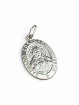 Pingente Oval Sagrado Coração de Jesus em Prata 925 com Corrente Pingente Oval Sagrado Coração de Jesus em Prata 925 com Corrente