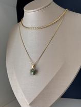 Pingente pedra bruta (ouro)- quartzo verde