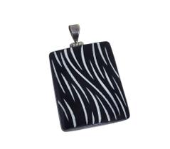 Pingente retangular de zebra em prata 925