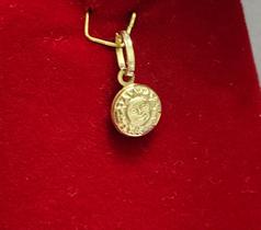 Pingente Sol Fechado Ouro 18 Kilates Peso 0.60 Gramas topo 8 mm Duplo