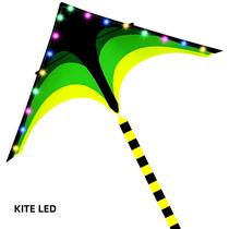 Pipa Triangular Verde Com LED De 1,2m Com Cabo E Linha Para Esportes E Diversão Ao Ar Livre