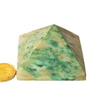 Pirâmide Pedra Jadeita 60 a 70mm entre 200 a 250g Tipo B Pirâmide Pedra Jadeita 60 a 70mm entre 200 a 250g Tipo B