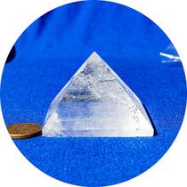 Pirâmide Quartzo Cristal Pedra Qualidade Boa Arco-Íris 39mm Pirâmide Quartzo Cristal Pedra Qualidade Boa Arco-Íris 39mm