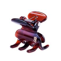 Piranha de Cabelo Média Bianca Buenos Aires Tartaruga 05 006 Ta Piranha de Cabelo Média Bianca Buenos Aires Tartaruga 05 006 Ta