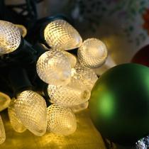 Pisca Pisca Natal Cordão de LED 12 Lampadas Bivolt Luminaria Branco Quente Decoração Pinha