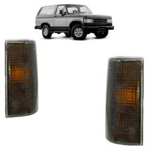 Pisca Seta Dianteira A20 1993 1994 1995 1996 1997 Fumê Estriada Acrílico