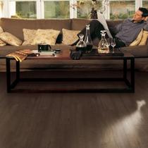 Piso Laminado Quick Step Eligna Wide Carvalho Café Restaurado QSEW3679 Cx 2,06m² Carvalho Café Restaurado