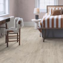 Piso Laminado Quick Step Smart Carvalho Natural Havana QSSM1656 Cx 2,51m² Carvalho Natural Havana