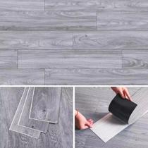 Piso Vinilico Autocolante Lamina Régua Amadeirada Antiderrapante 5M Piso Vinilico Autocolante Lamina Régua Amadeirada Antiderrapante 5M