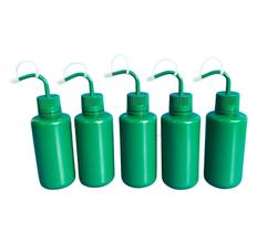 Pisseta Polietileno Verde 500 Ml Bico Curvo Kit 5 Un Pisseta Polietileno Verde 500 Ml Bico Curvo Kit 5 Un