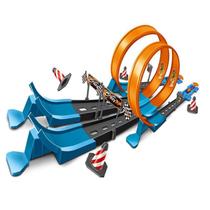 Pista de Carrinho 4 Loop com 70 Peças Luzes, Som e Lançador