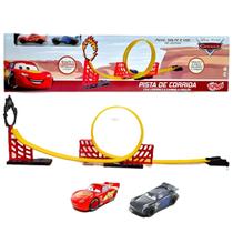 Pista De Corrida C/ Looping E 2 Carros Pull Back Disney Carros - Toyng