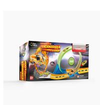 Pista de Corrida com Loop - Pais e Filhos