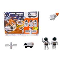 Pista Estação Espacial Astronauta Foguete Espaço - Braskit