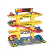 Pista para Carrinhos Auto Posto