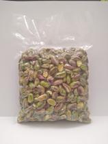 Pistache inteiro, cru, sem casca, embalado á vácuo, pct com 250gr.