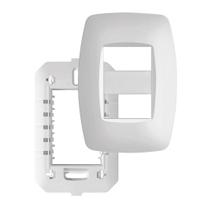 Placa 4X2 2 Modulos Distanciados Fame Elegance Com Suporte Placa 4X2 2 Modulos Distanciados Fame Elegance Com Suporte