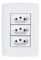 Placa 4x2 + 3 tomadas 2p+t 10a/250v Placa 4x2 + 3 tomadas 2p+t 10a/250v