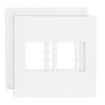 Placa 4x4 C/ Suporte Para 4 Módulos Branco INFINITI 18090 Placa 4x4 C/ Suporte Para 4 Módulos Branco INFINITI 18090