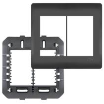 Placa 4x4 com Suporte e 6 Módulos Habitat Black - 4080 - FAME Placa 4x4 com Suporte e 6 Módulos Habitat Black - 4080 - FAME