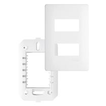 Placa Com Suporte Fame Habitat 4x2 Para 2 Módulos Horizontais Distanciados Branco Placa Com Suporte Fame Habitat 4x2 Para 2 Módulos Horizontais Distanciados Branco
