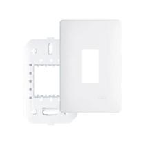 Placa Com Suporte Fame Habitat 4x2 Para Módulo Vertical Branco Placa Com Suporte Fame Habitat 4x2 Para Módulo Vertical Branco