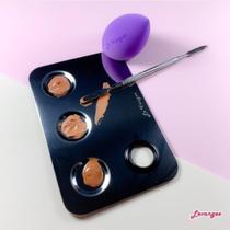 Placa de aço com espátula