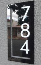 Placa de Acrílico Preto com Números para Identificação de Residências - Elegante e Moderno