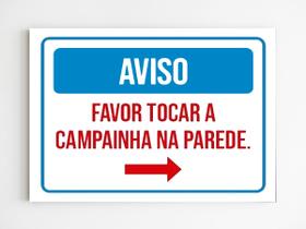 Placa de aviso favor tocar campainha na parede seta direita