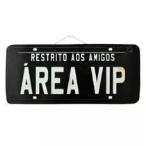 Placa De Carro Em Madeira Restrito Aos Amigos Área Vip Placa De Carro Em Madeira Restrito Aos Amigos Área Vip