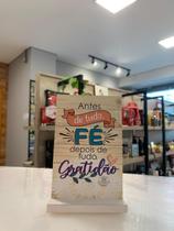 Placa de mesa antes de tudo fé