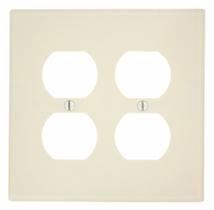 Placa de parede duplex Leviton 2-Gang Midway Size 80516-T Light Almond