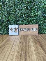 Placa de sinalização Espaço Kids em mdf Placa de sinalização Espaço Kids em mdf