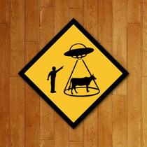 Placa Decorativa - Abdução Alienigena