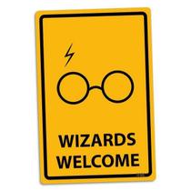 Placa Decorativa - Harry Potter (30x20) cm - Wizards Welcome Placa Decorativa - Harry Potter (30x20) cm - Wizards Welcome