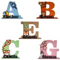 Placa Decorativa Infantil com Letra Inicial Personalizada