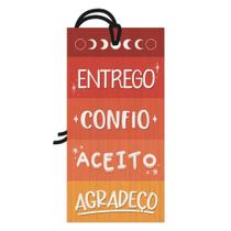 Placa Decorativa Mini 7x14 Tag Decorativa Entrego Confio Aceito Agradeço - TG011 Placa Decorativa Mini 7x14 Tag Decorativa Entrego Confio Aceito Agradeço - TG011