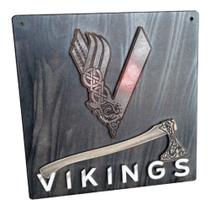 Placa Decorativa Relevo Vikings Em Mdf 89cm