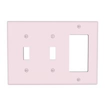 Placa decorativa tripla 3 módulos com 2 interruptores tipo alavanca e 1 abertura GFCI, rosa chá Placa decorativa tripla 3 módulos com 2 interruptores tipo alavanca e 1 abertura GFCI, rosa chá