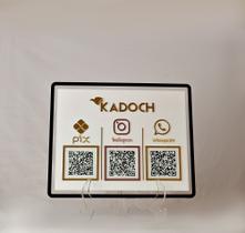 Placa Display com 3 QR-CODE em acrílico - Kadoch Criativo