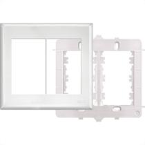 Placa Fame Evidence 4X4 Branca (6Modulo) Com Suporte Placa Fame Evidence 4X4 Branca (6Modulo) Com Suporte
