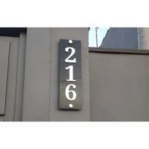 PLACA NÚMERO CASA 3D PRETO E CROMADO 50X15cm -Acrilico